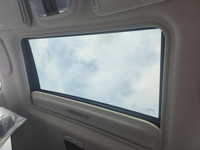 Photo of 2025 Magnetite Gray Metallic/Crystal Black Silica Subaru Crosstrek
