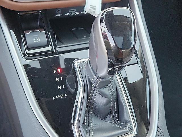 Photo of 2025 Crystal Black Silica Subaru Outback