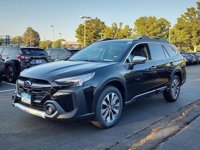 Photo of 2025 Crystal Black Silica Subaru Outback