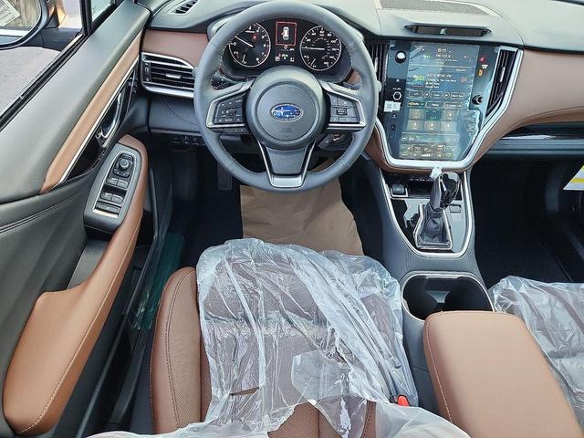 Photo of 2025 Crystal Black Silica Subaru Outback