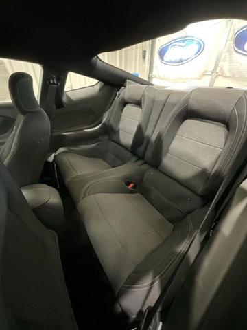 Photo of 2025 White Ford Mustang