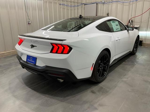 Photo of 2025 White Ford Mustang