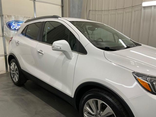 Photo of 2019 Summit White Buick Encore