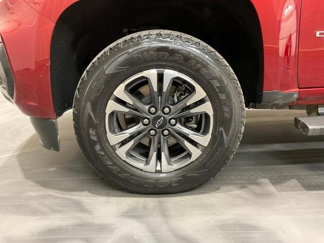 Photo of 2021 Cherry Red Tintcoat Chevrolet Colorado