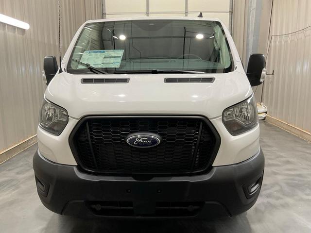 Photo of 2024 Oxford White Ford Transit-250