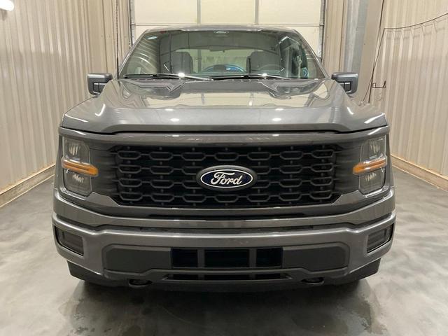 Photo of 2025 Carbonized Gray Metallic Ford F-150