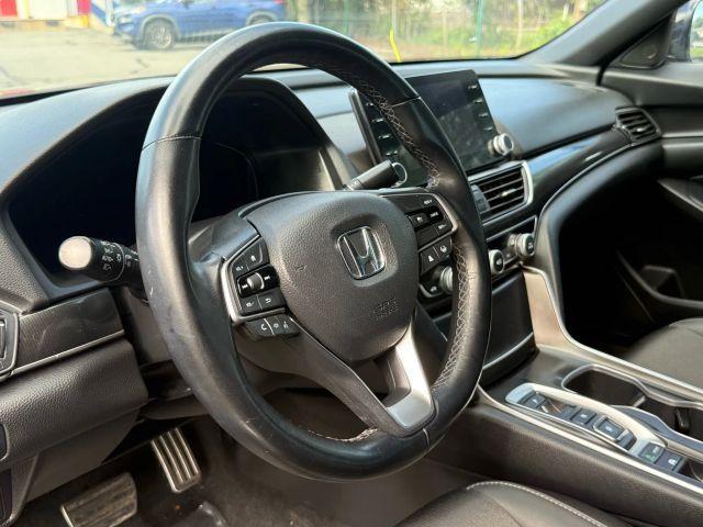 Photo of 2022 Gray Honda Accord Hybrid
