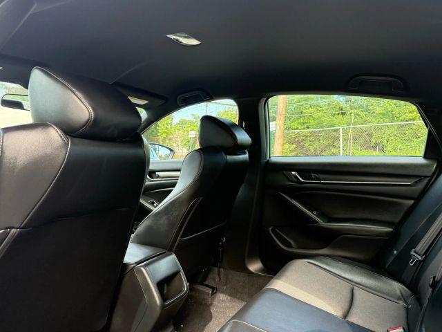 Photo of 2022 Gray Honda Accord Hybrid