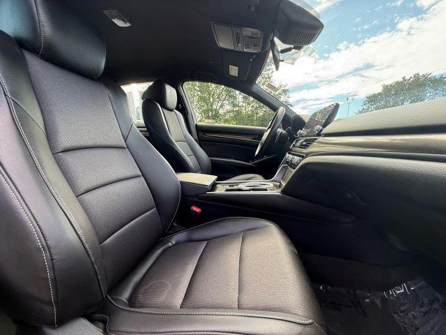 Photo of 2022 Gray Honda Accord Hybrid