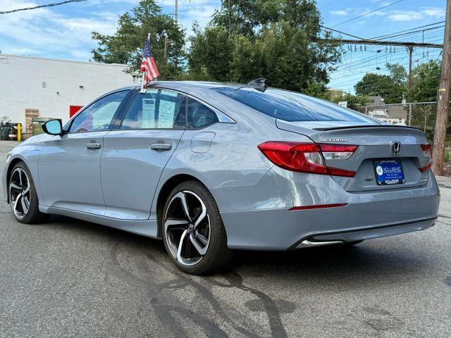 Photo of 2022 Gray Honda Accord Hybrid