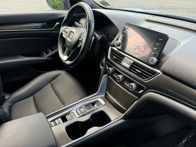 Photo of 2022 Gray Honda Accord Hybrid