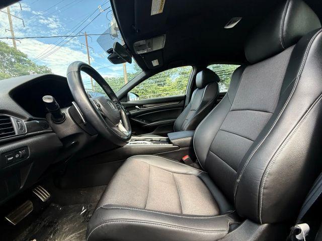 Photo of 2022 Gray Honda Accord Hybrid