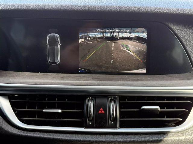 Photo of 2022 White Alfa Romeo Stelvio