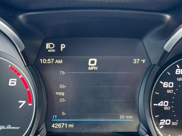 Photo of 2022 White Alfa Romeo Stelvio