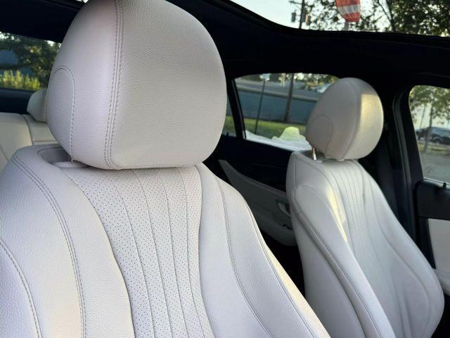 Photo of 2017 White Mercedes-Benz E-Class