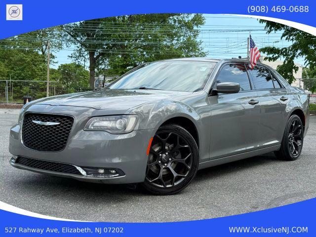 2019 Chrysler 300