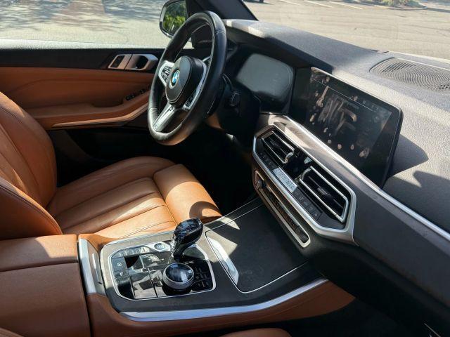 Photo of 2019 White BMW X5