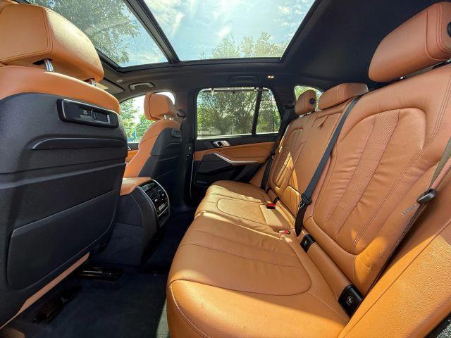 Photo of 2019 White BMW X5