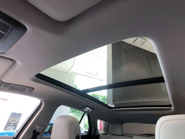 Photo of 2025 Mercury Silver Metallic Honda Prologue