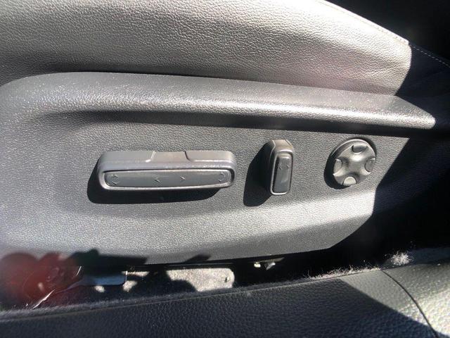 Photo of 2022 Crystal Black Pearl Honda Accord