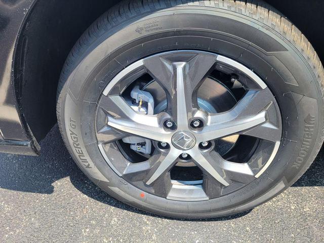 Photo of 2026 Urban Gray Pearl Honda HR-V