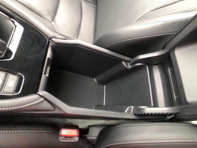 Photo of 2023 Gray Honda Accord Hybrid