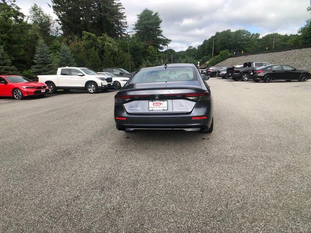 Photo of 2023 Gray Honda Accord Hybrid