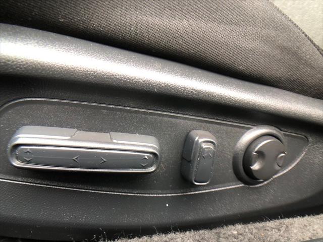 Photo of 2024 Meteorite Gray Metallic Honda Accord