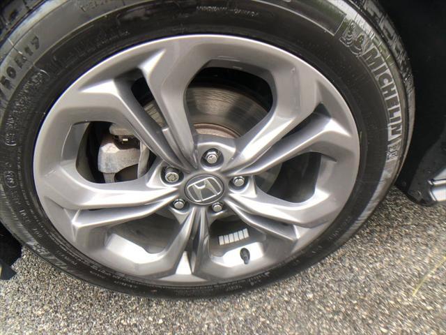 Photo of 2024 Meteorite Gray Metallic Honda Accord