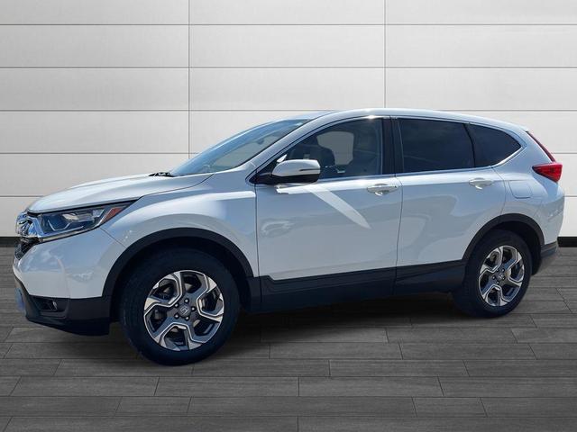 Photo of 2018 White Diamond Pearl Honda CR-V