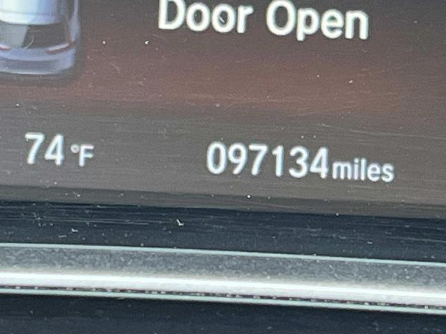 Photo of 2018 White Diamond Pearl Honda CR-V