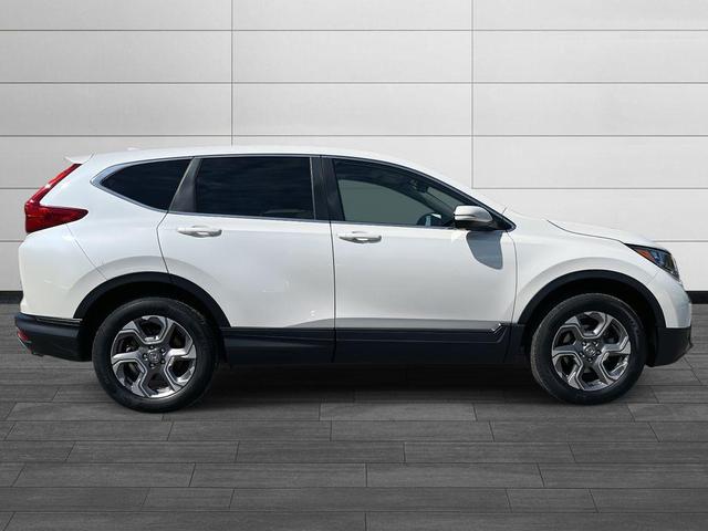 Photo of 2018 White Diamond Pearl Honda CR-V