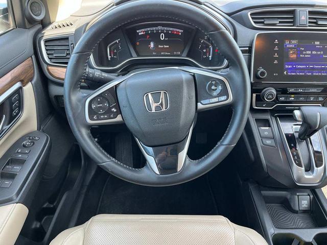 Photo of 2018 White Diamond Pearl Honda CR-V
