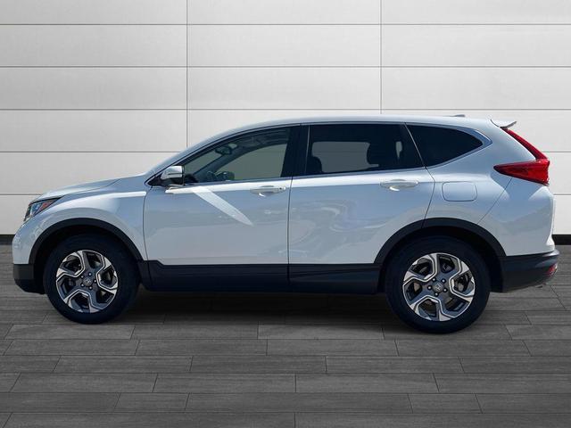 Photo of 2018 White Diamond Pearl Honda CR-V