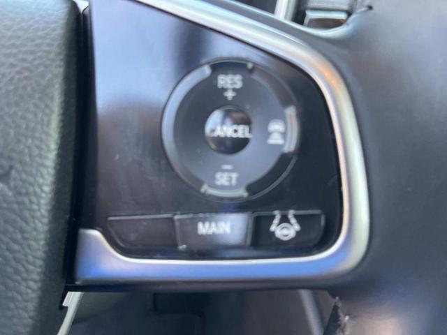 Photo of 2018 White Diamond Pearl Honda CR-V