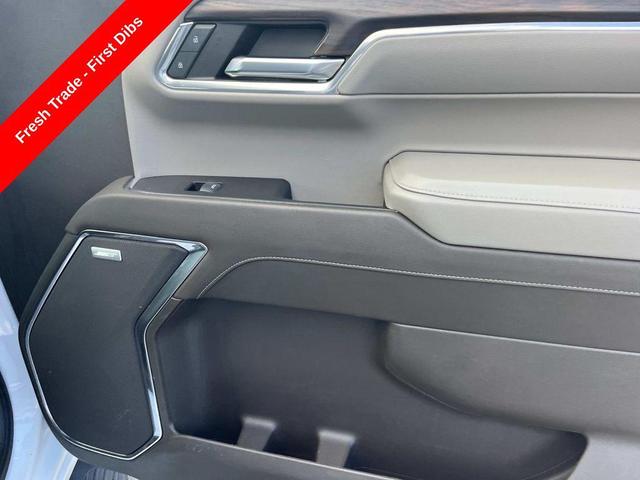 Photo of 2023 Summit White GMC Sierra 1500