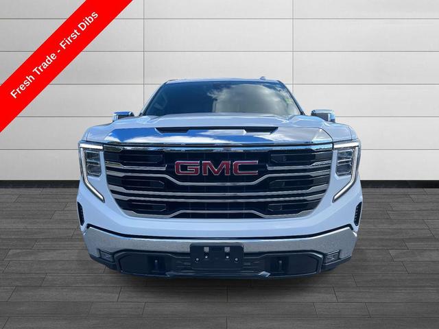 Photo of 2023 Summit White GMC Sierra 1500