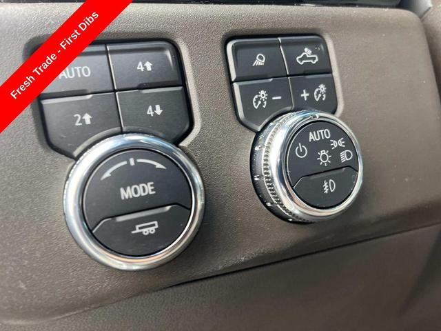 Photo of 2023 Summit White GMC Sierra 1500