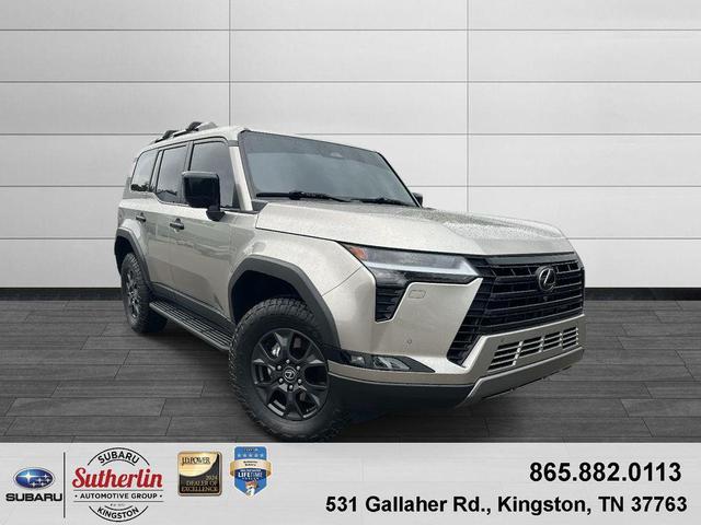 Photo of 2024 Atomic Silver Lexus GX 550