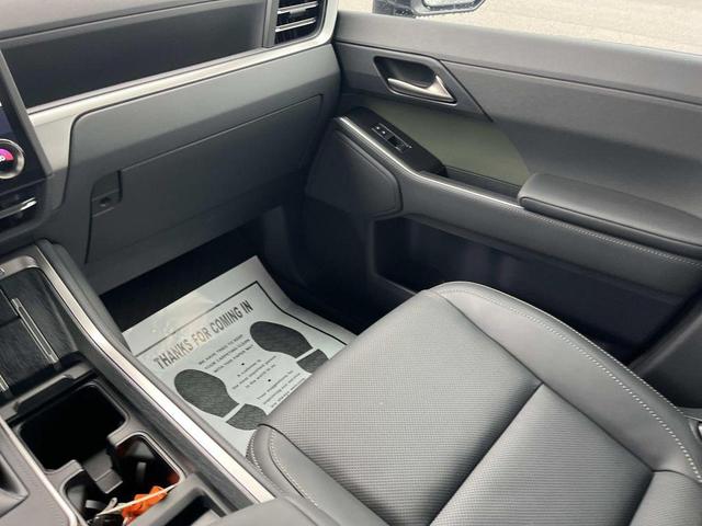 Photo of 2024 Atomic Silver Lexus GX 550