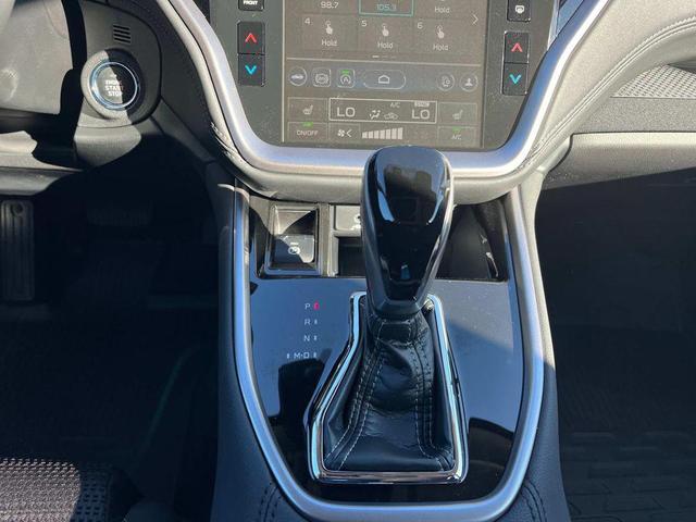 Photo of 2025 Silver Metallic Subaru Outback