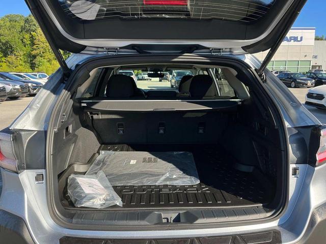 Photo of 2025 Silver Metallic Subaru Outback