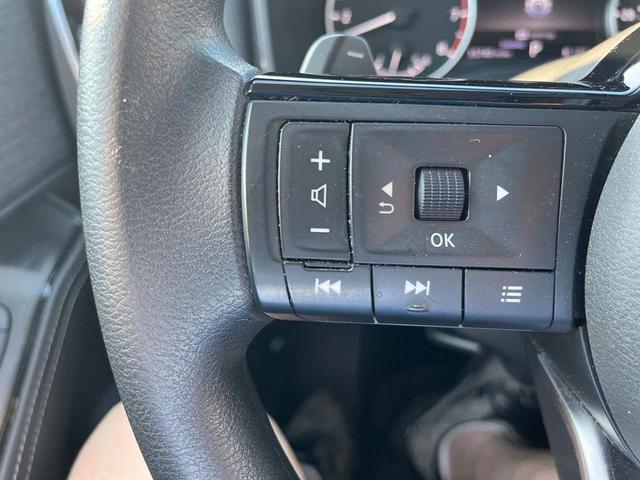 Photo of 2022 Brilliant Silver Metallic Nissan Rogue