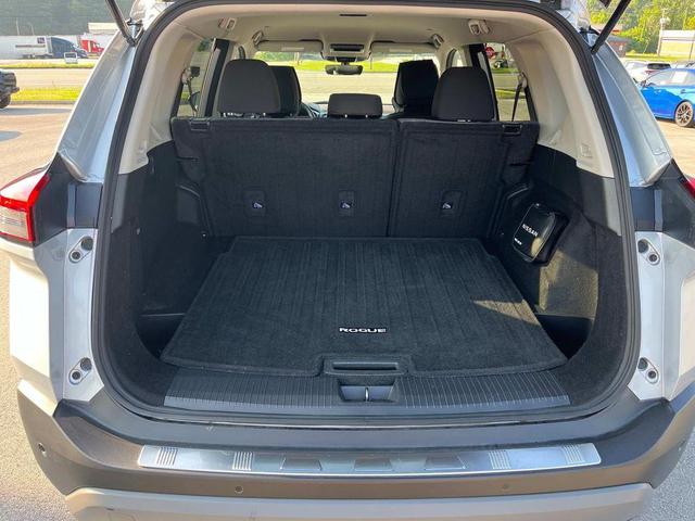 Photo of 2022 Brilliant Silver Metallic Nissan Rogue
