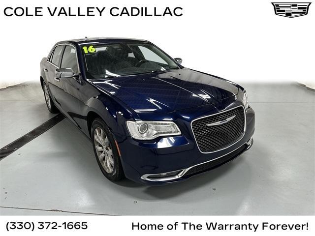 2016 Chrysler 300C