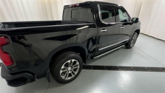 Photo of 2024 Black Chevrolet Silverado 1500