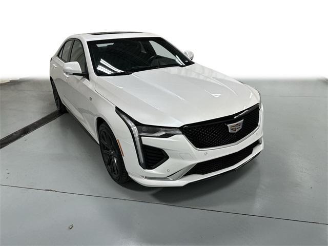 2022 Cadillac CT4