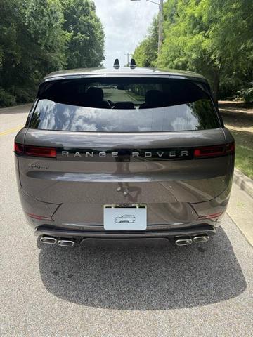 Photo of 2025 Grey Land Rover Range Rover Sport