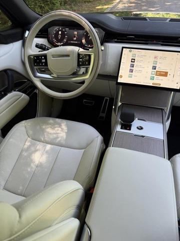 Photo of 2025 Grey Land Rover Range Rover