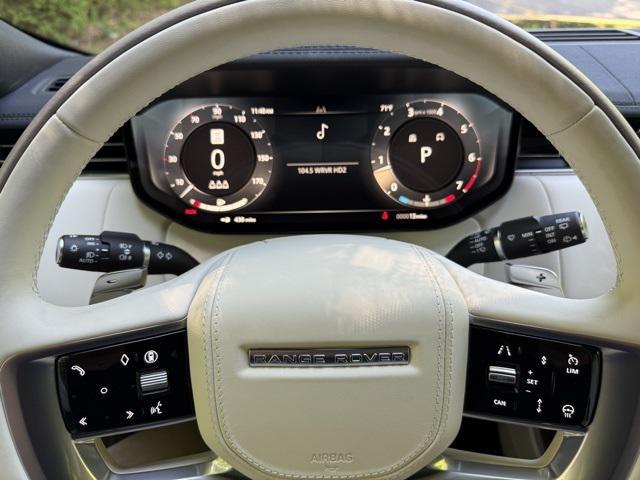 Photo of 2025 Grey Land Rover Range Rover